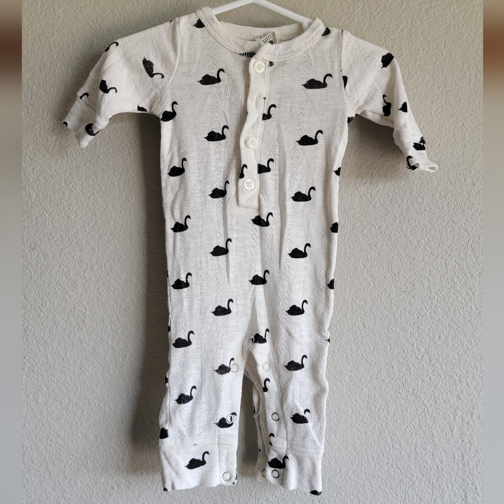 Kate Quinn Pointelle Swan PJ